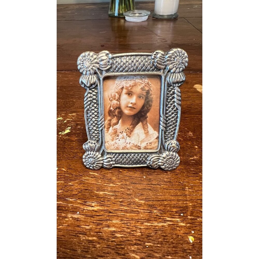 Albert Price Vintage Pewter Ornate Floral Photo Frame Made In Taiwan Victorian